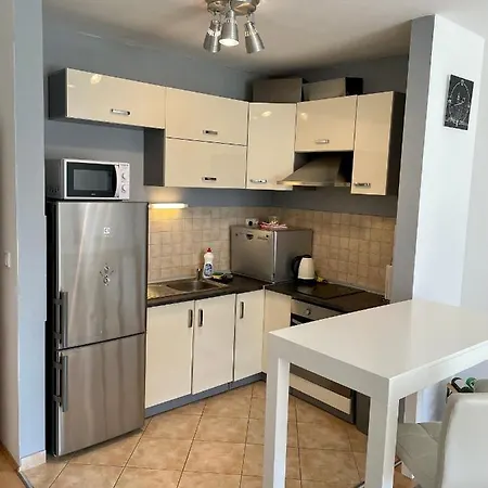 아파트 Platan Apartment *